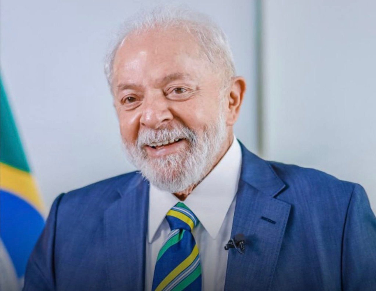 Lula pode vencer eleições no primeiro turno, aponta Atlas Bloomberg