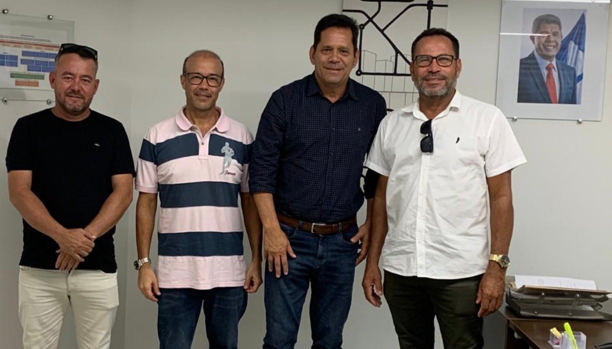 Josimar Capixaba amplia diálogo em Salvador em busca de solução histórica para os resíduos de Canavieiras