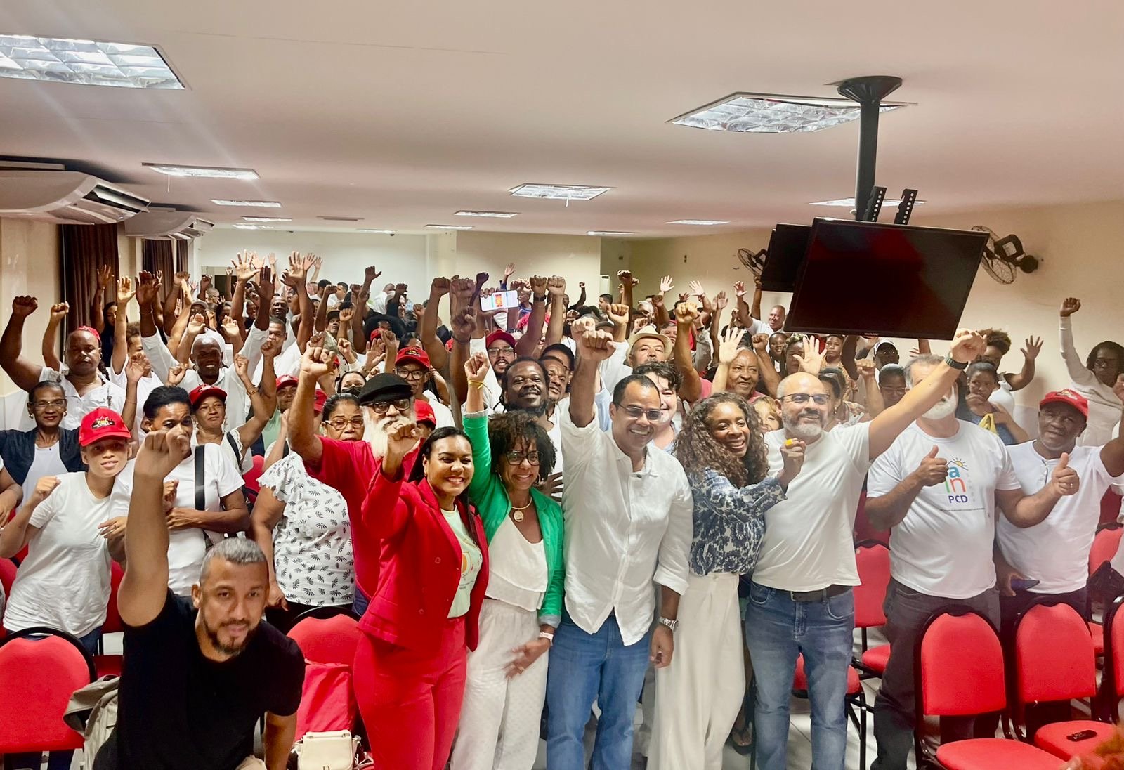 Magno Lavigne fortalece liderança e reúne forças políticas em torno da “Esperança em Movimento”