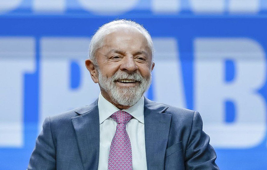Lula confirma fim da escala 6×1 e propõe jornada 5×2 com 40 horas sem redução salarial