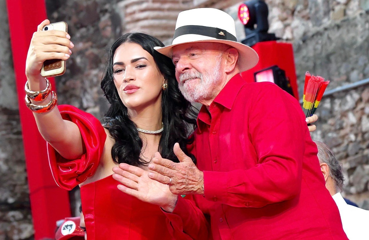 PSB se fortalece na Bahia com chegada estratégica de Manuella Tyler após disputa entre partidos