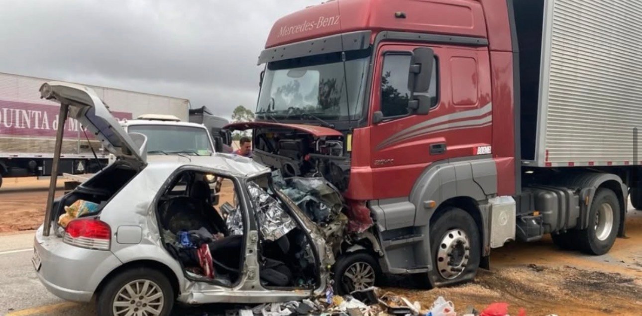 ACIDENTE DEVASTADOR‼️Seis da mesma família morrem em trágico acidente durante retorno à Bahia