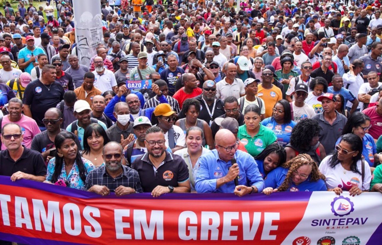 LIDERANÇA SINDICAL‼️Bebeto Galvão reforça apoio aos trabalhadores durante assembleia da construção pesada na Bahia