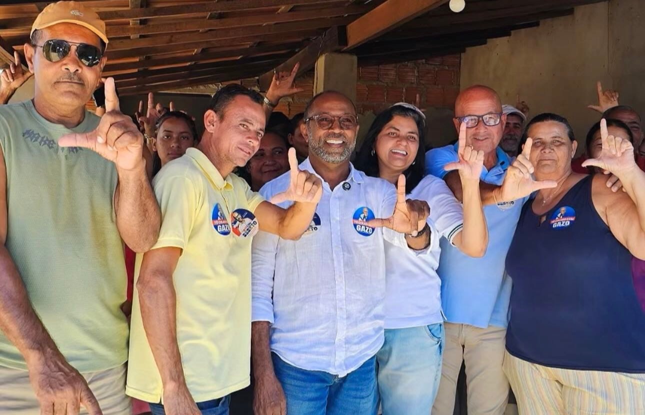 Bebeto Galvão percorre oito municípios e consolida base política no Extremo Sul e Sudoeste baiano