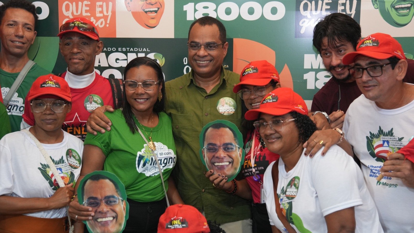 Magno Lavigne reúne mais de 300 pessoas na inauguração do Comitê Central em Salvador