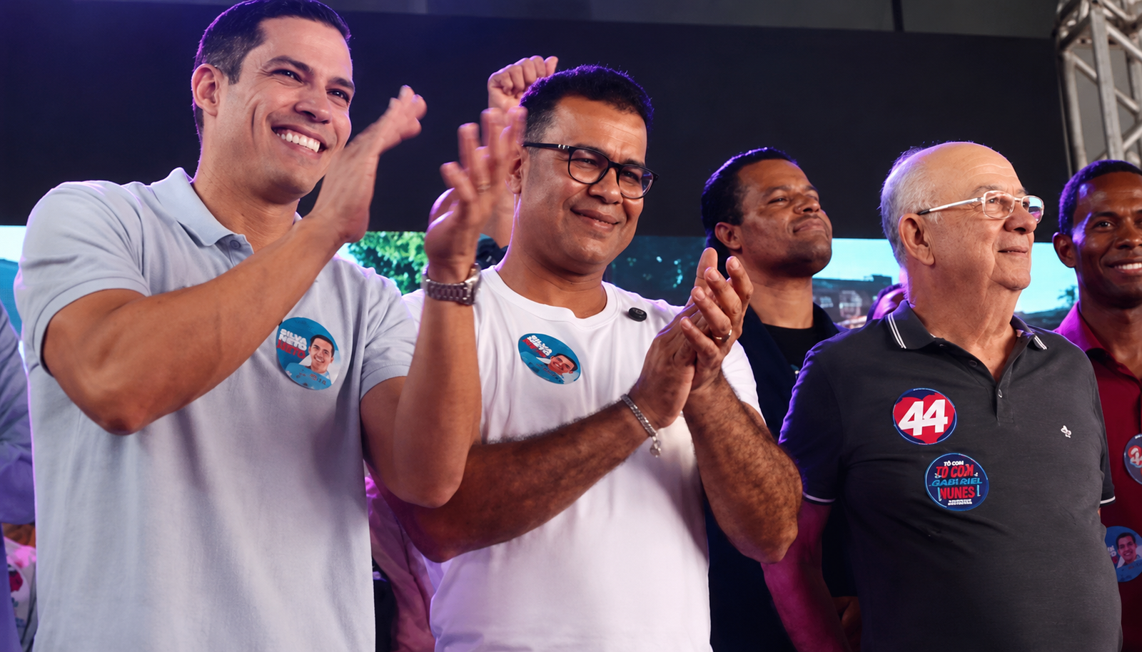 CRAVOU‼️Apoio de José Ronaldo coloca Silva Neto em posição de destaque em Feira