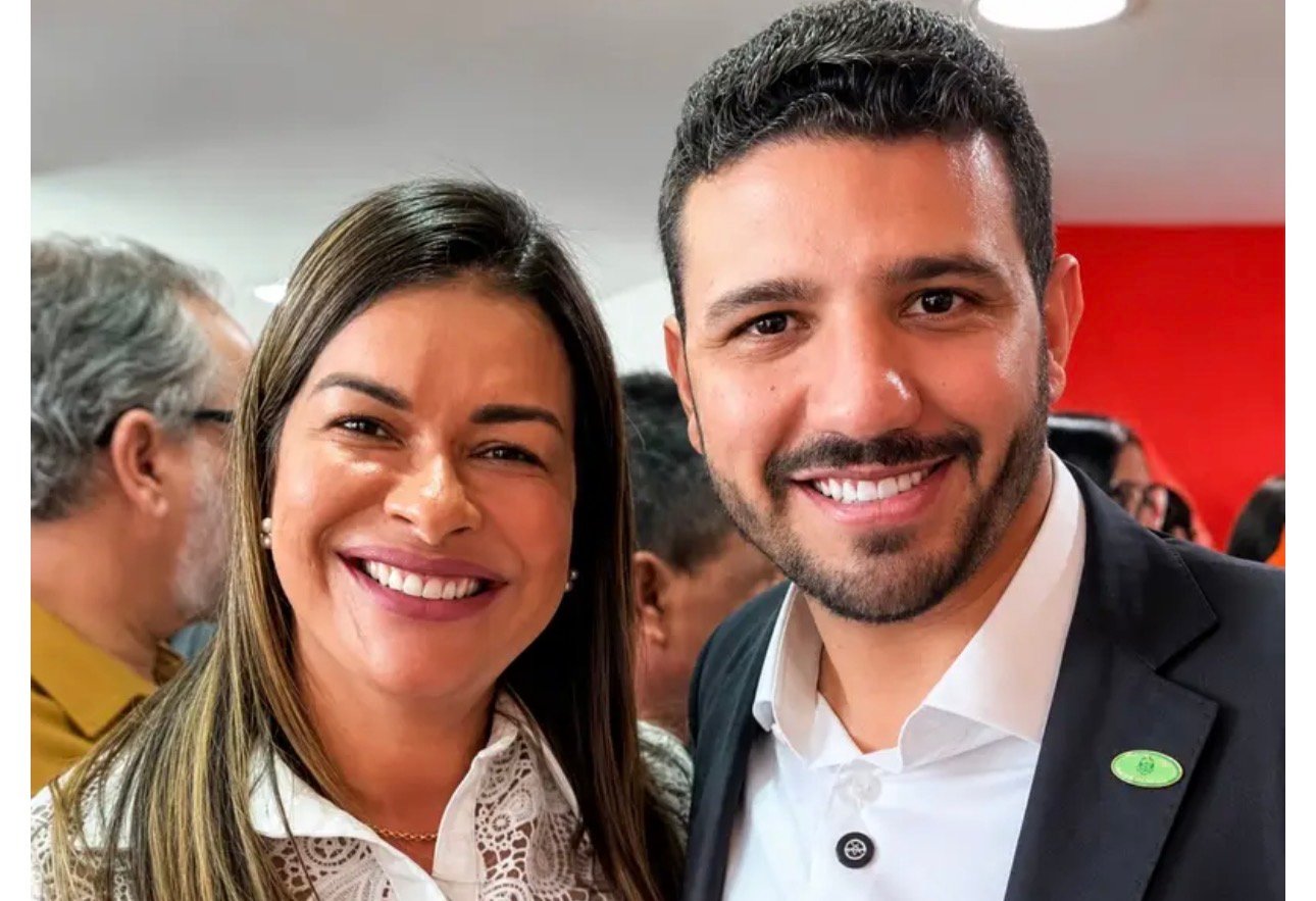 INVESTIMENTOS HISTÓRICOS‼️Parceria entre Glis Dórea e Neto Carletto fortalece saúde e infraestrutura de Itapitanga