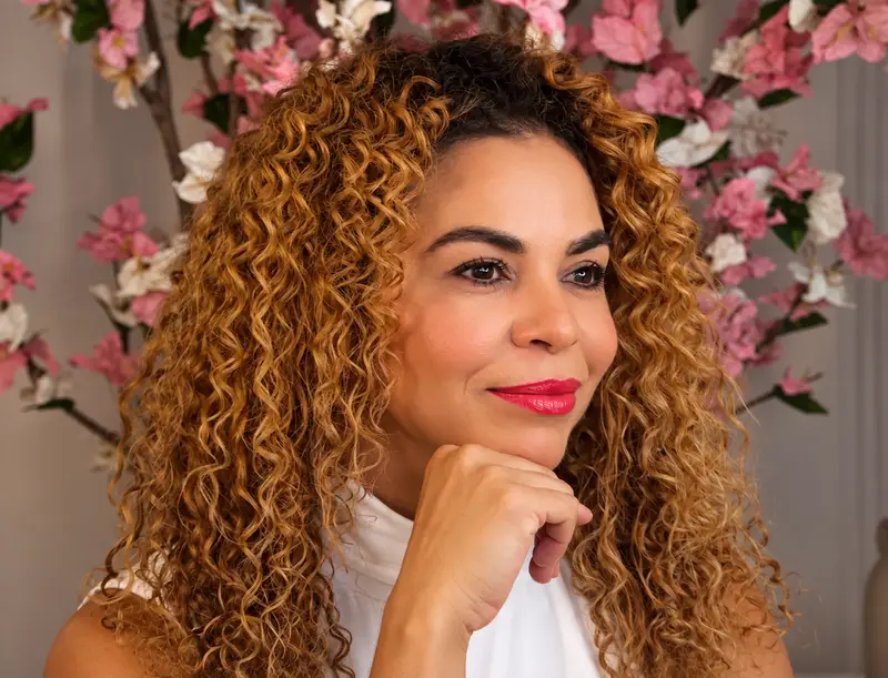 ALERTA ESTÉTICO‼️Dra. Liliane Mendes faz alerta sobre botox barato: “Se estiver barato demais, desconfie”
