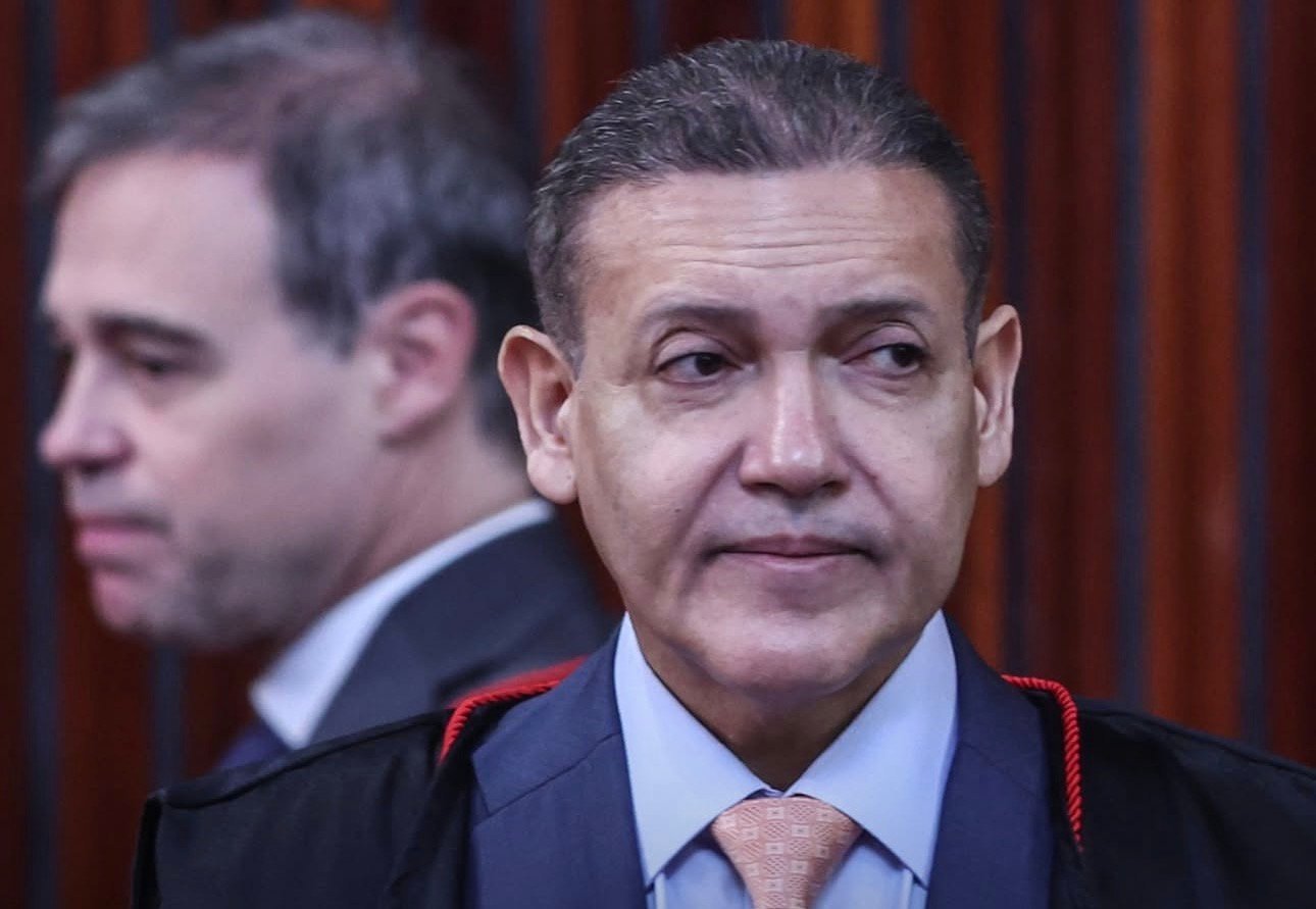 CENSURA ELEITORAL⁉️Proposta de Kassio e Mendonça mira grandes canais políticos do WhatsApp
