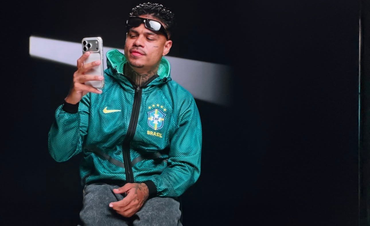 CENSURA‼️Vídeo de MC Cabelinho contra Flávio Bolsonaro é retirado do Instagram e revolta artistas
