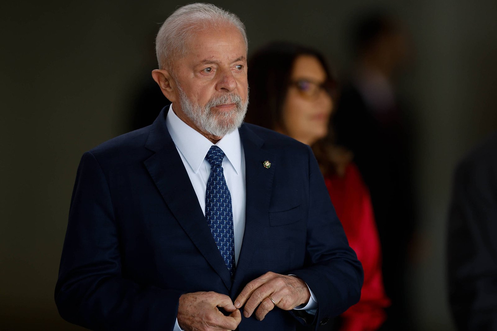 Esquerda e direita se unem contra o bolsonarismo, e artistas entram no debate político